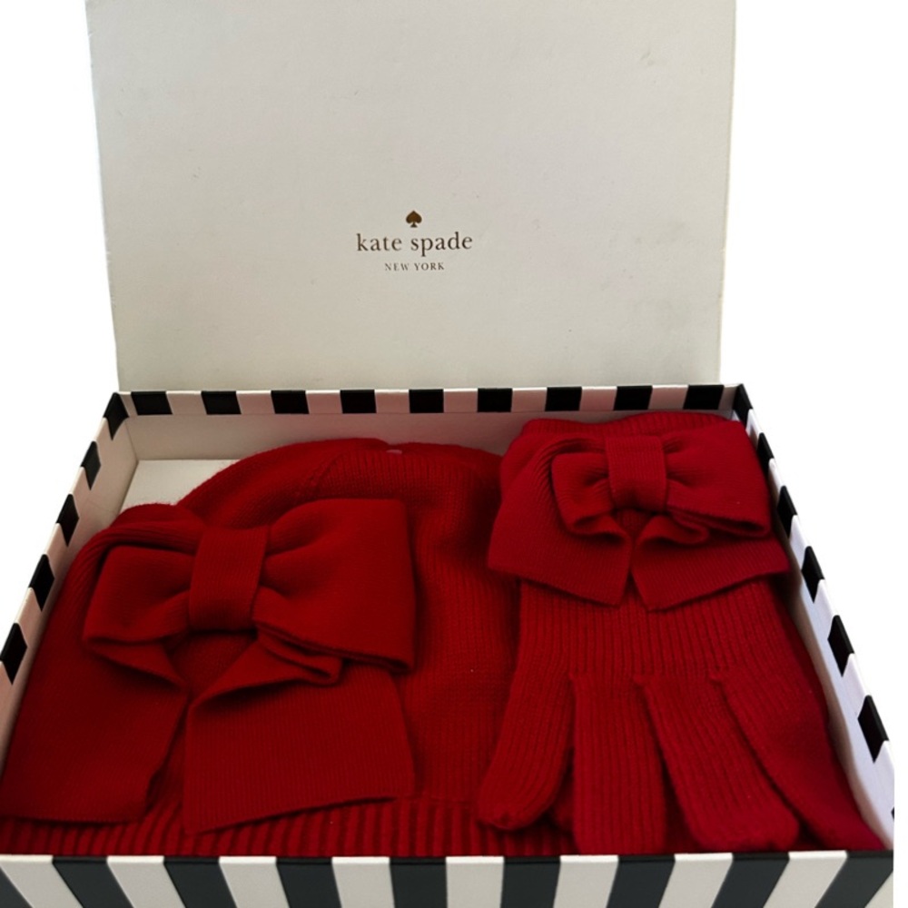 Kate Spade Red Dorothy Bow Gloves and Hat Set